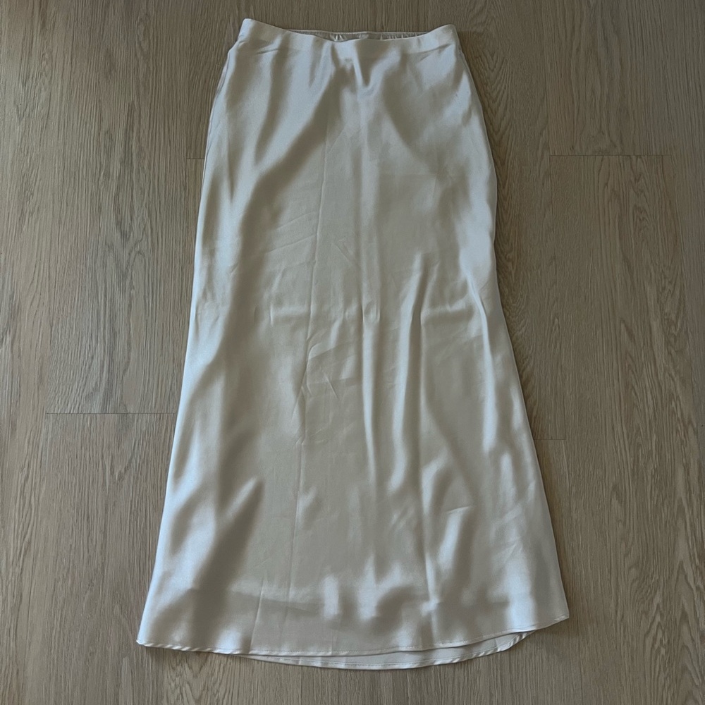 Elegant Cream Women's Satin Skirt